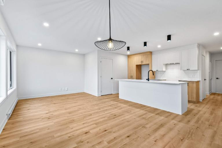 Condo locatif de 3 chambres à louer à L'Assomption