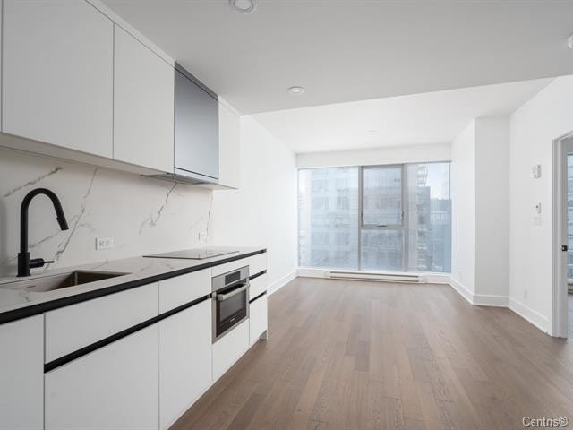 Appartement Montréal (Ville-Marie) À Louer