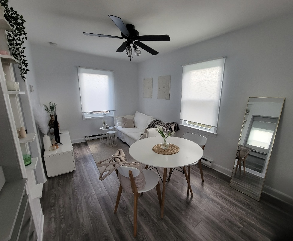 3 1/2 (1 Chambre) Disponible