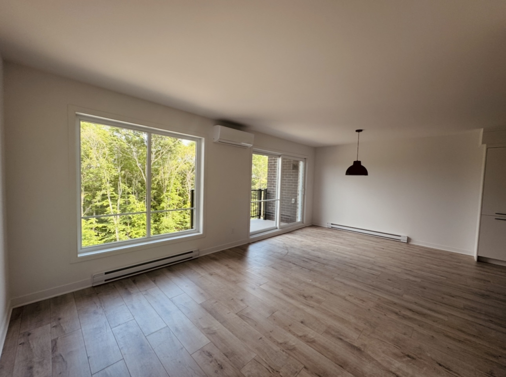 Logement 5 1/2 - Septembre 2025