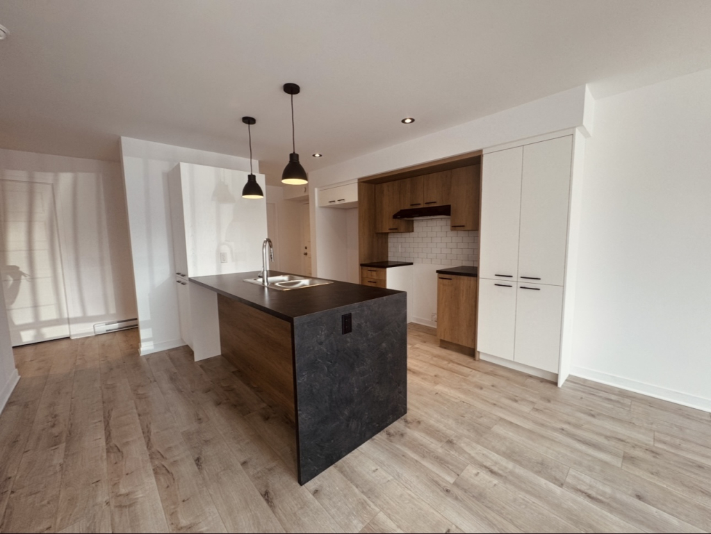 Logement 5 1/2 - Septembre 2025