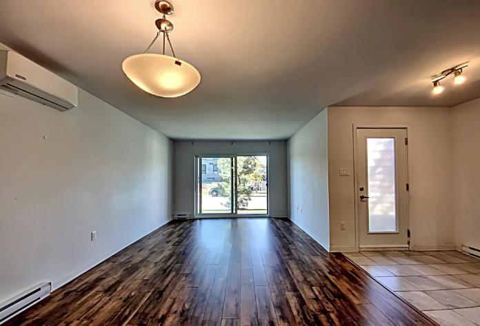 2 CH - 1 SDB - Gatineau - $1,795 /mo