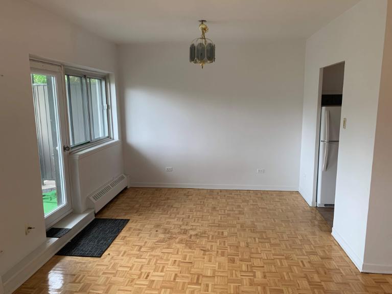1 CH - 1 SDB - St-Laurent - $1,395 /mo