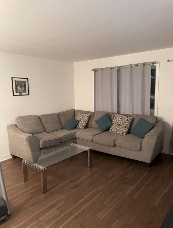 Terrebonne - 3 1/2 - Garage - WIFI - 1455$/mois