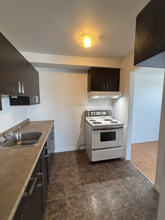 GRAND 3½ | FLEURIMONT | 895 $
