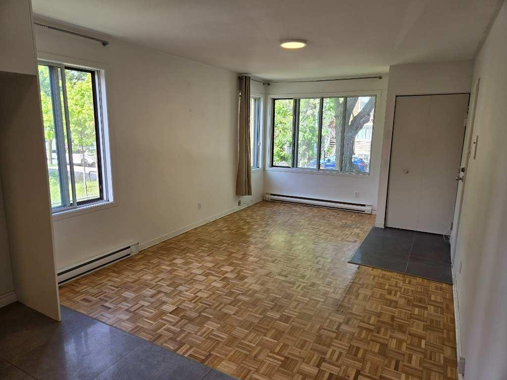 Appartement 5 1/2 Style Condo sur 2 étages