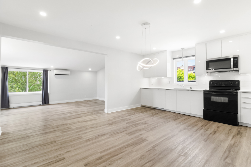 5 ½ Moderne Et Lumineux à Blainville