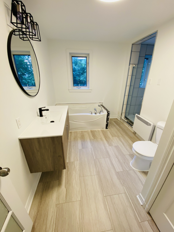 Maison Rénovée Près De La Rivière