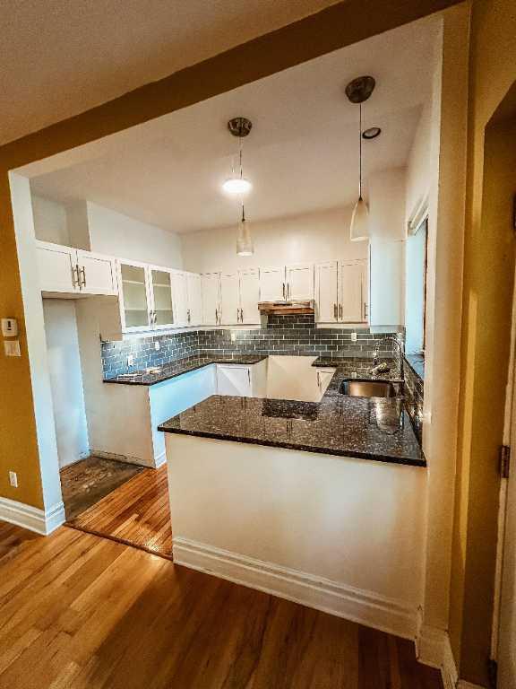Ahuntsic | Luxueux 3 chambres + Bureau | 1800 pi² sur 2 étages | Cabanon, Cour et Boisé | Air Climatisé