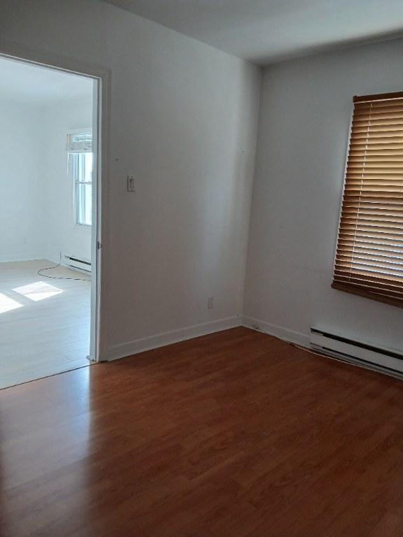 Appartement à louer - Vieux-Longueuil : 4 et demi, à l'étage