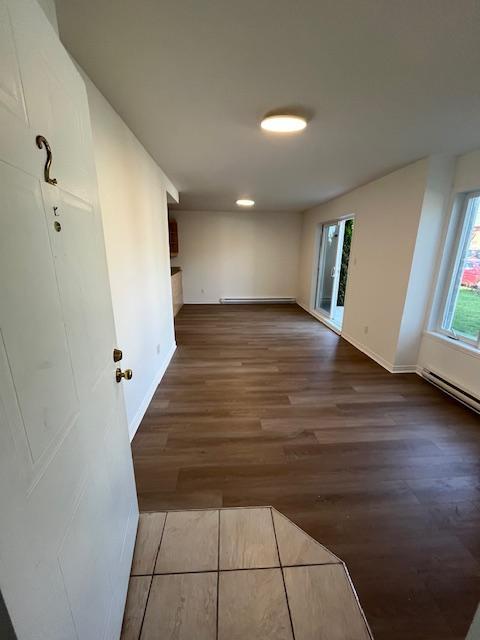 4 1/2 Saint-Basile-le-Grand, centre-ville, logement style condo, rez-de-chaussée