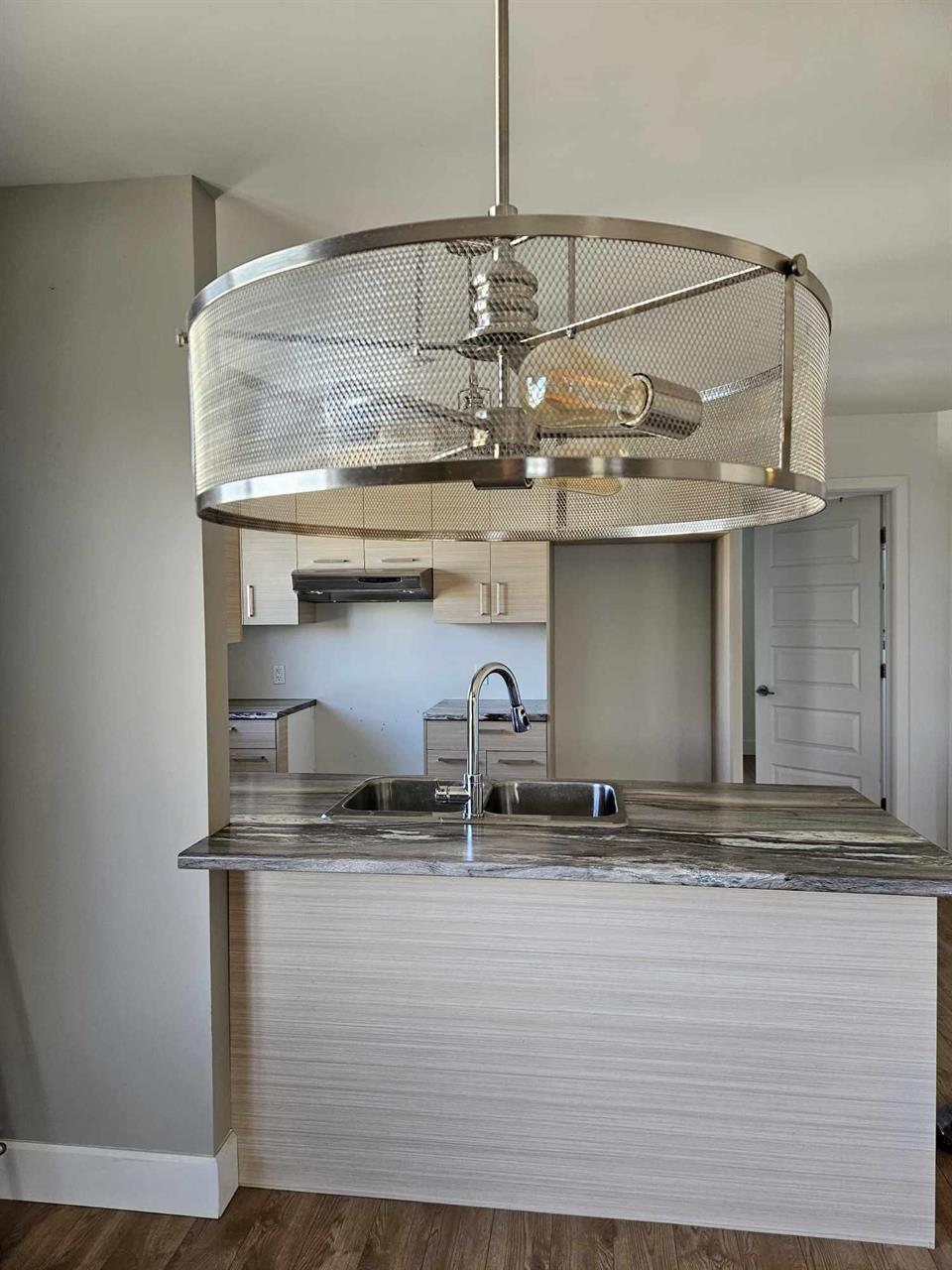 Immeuble - 5054 Bertrand-Fabi Magnifique 4 1/2