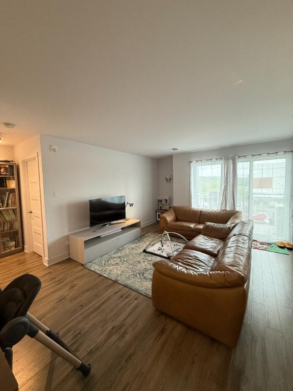 Grand condo 4 ½ à louer – Mirabel (St-Canut) – Disponible immédiatement !