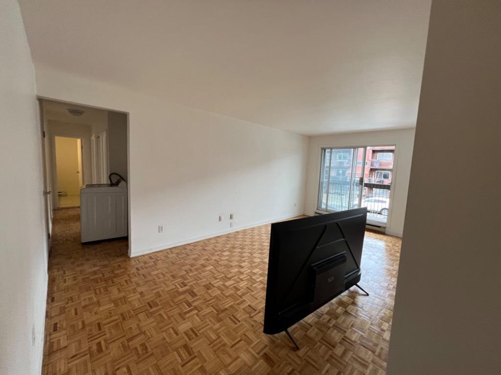 4 ½ et 5 ½ à louer à Laval – à partir de 1 595 $ – Près métro De la Concorde