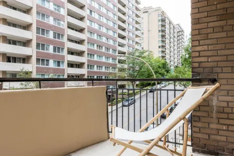 1 room of 58m² in Montreal