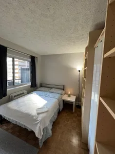 1 room of 35m² in Montreal