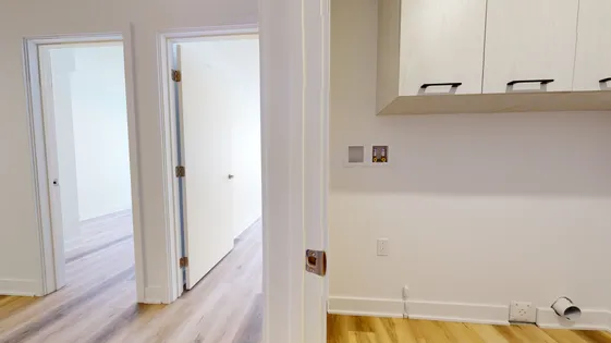 1 room apartment of 99m² in Laval (administrative region)