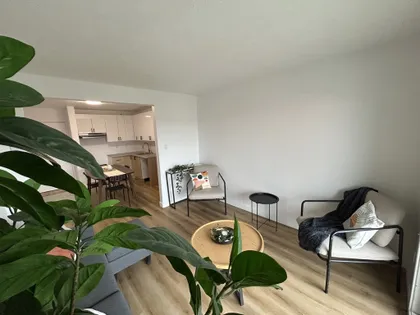 4 rooms apartment of 131m² in Sherbrooke
