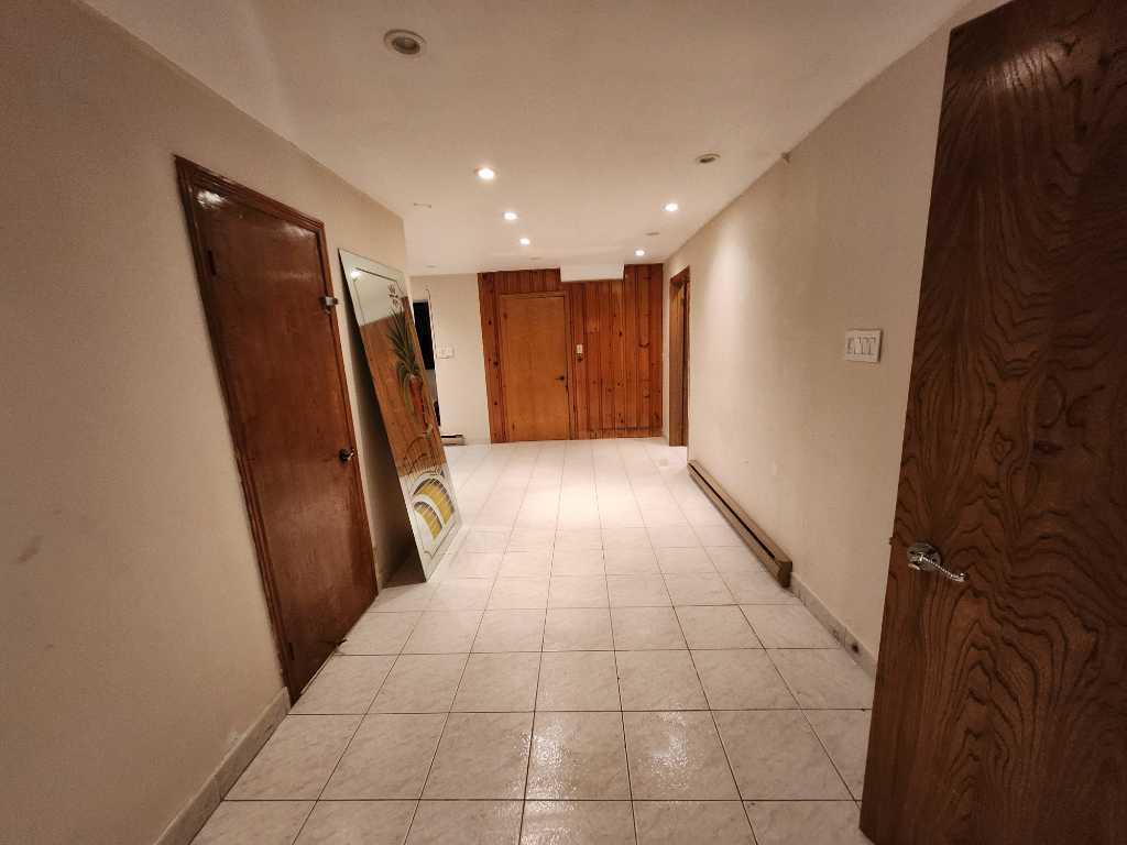 2 1/2 for rent