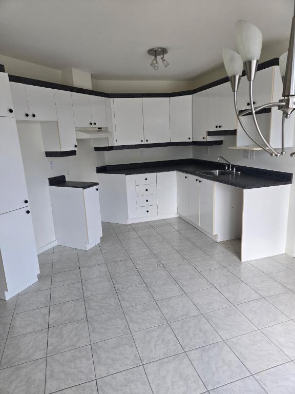 4 et 1/2 à louer (Style Condo) - Rue de la Prairie - Saint-Jean-Chrysostome (Lévis)