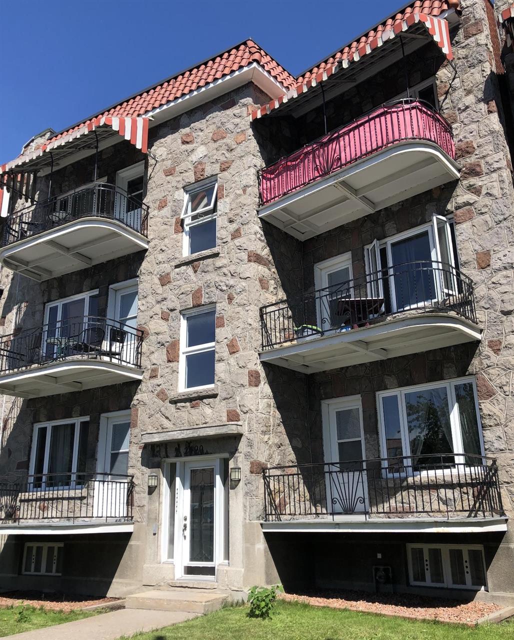 Appartement Montréal (Ville-Marie) À Louer