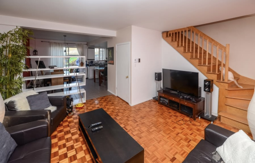 Grand 2 Ou 3 Chambres à Coucher/2 étages