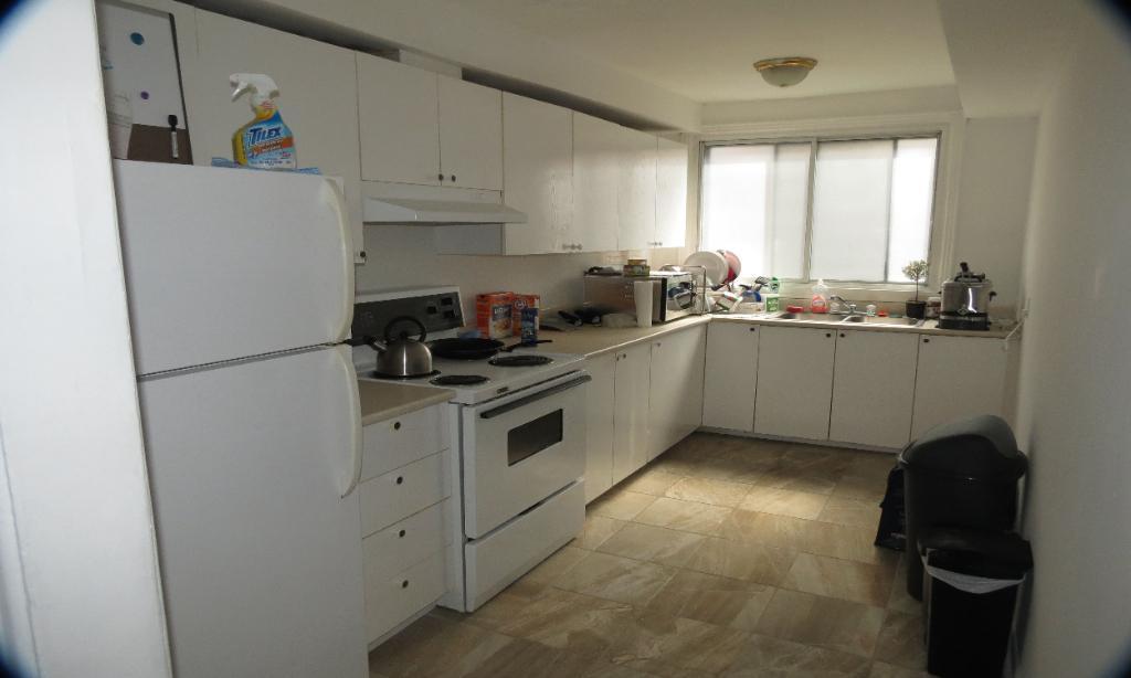 Superbe 4 1/2 Adjacent Outremont/TMR - REM Canora à 5 min - Étudiants bienvenus.
