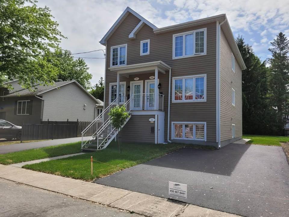 Chaleureux logement (4 1/2) à louer à Mcmasterville
