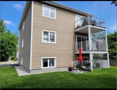 Chaleureux logement (4 1/2) à louer à Mcmasterville