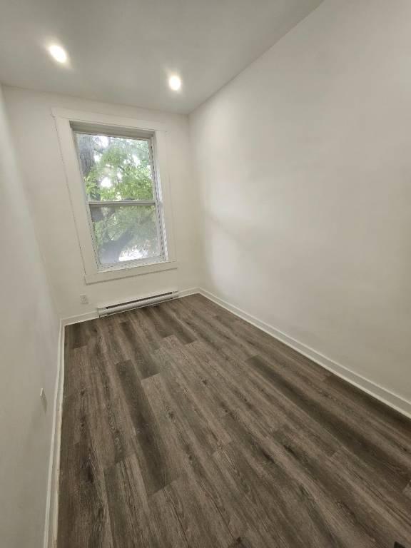 4 1/2 appartement Rénové à louer Plateau-Mont-Royal
