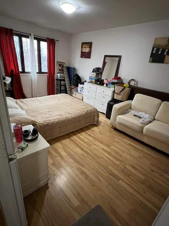 61/2 HAUT DUPLEX,3. C.A.C.