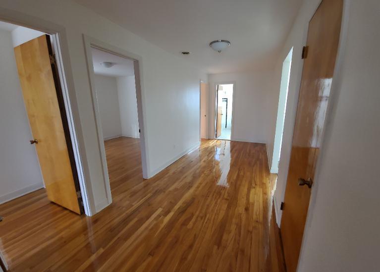5 1/2 - Montréal (Nouveau-Rosemont) - 1 855 $/mois