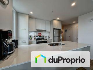 SUPERBE OCCASION- LOYER RÉDUIT POUR DÉPART À L'ÉTRANGER! 2340$ par mois TOUT INCLUS!  VALEUR DE 2840$ - Édifice Le Novia - Magnifique 4 ½