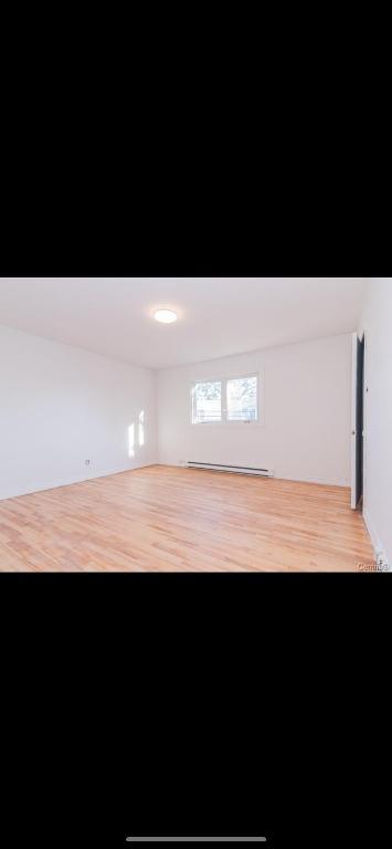 Grand 5 et demi cartierville