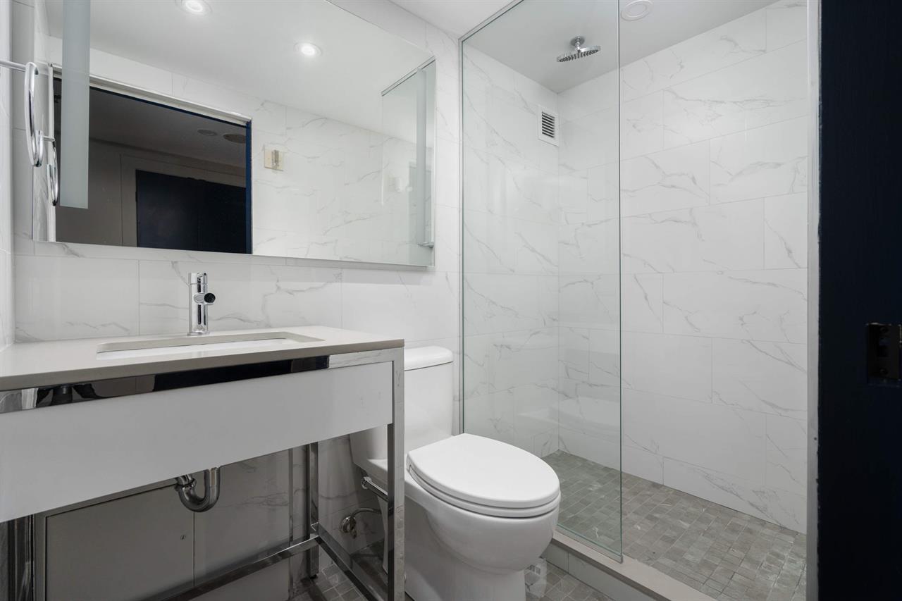 1 CH - 1 SDB - Montréal - $2,095 /mo