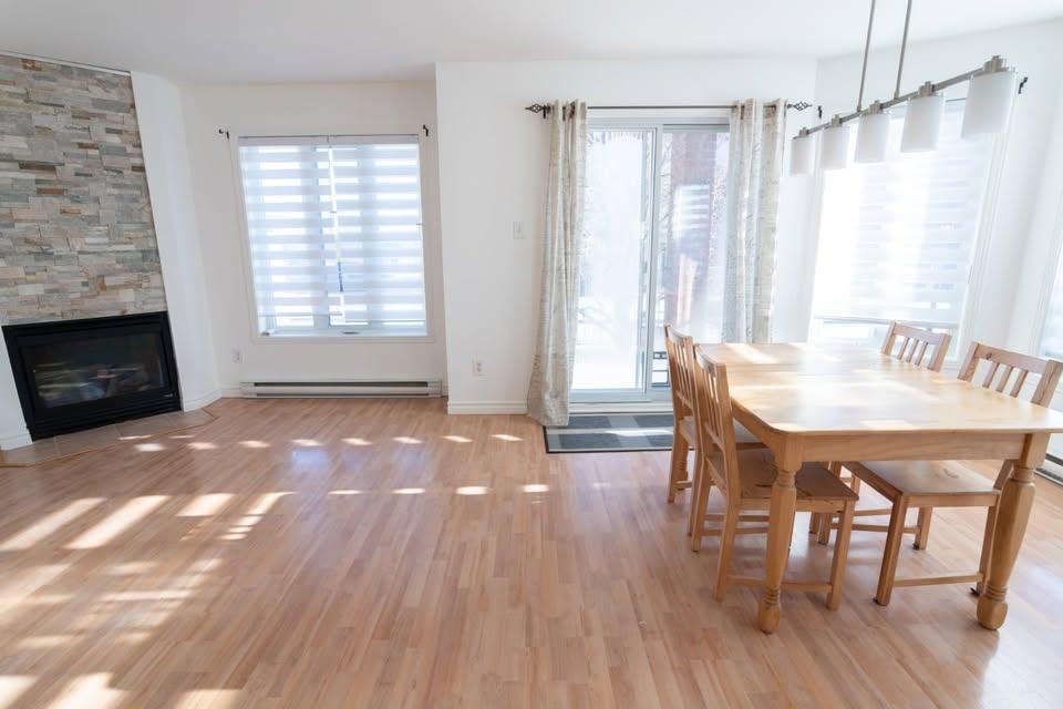 Grand condo lumineux a louer St- hubert 4 1/2