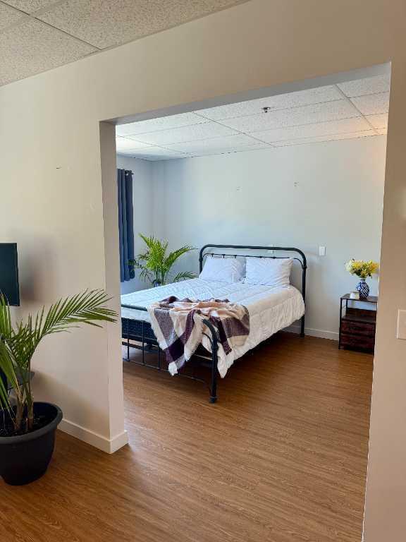 Promotion !! Grand Studio tout inclus a Granby , au bord de la riviere Yamaska ou les animaux sont permis!