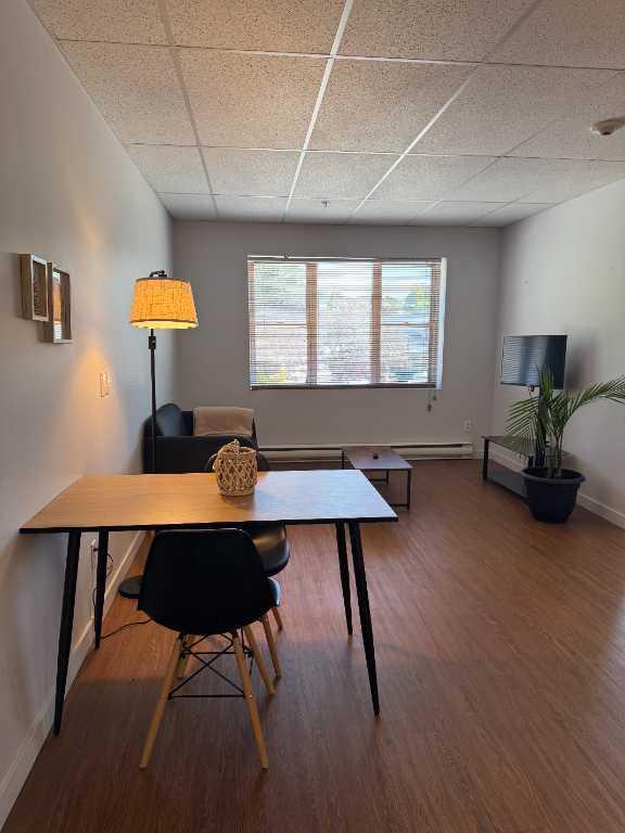 Promotion !! Grand Studio tout inclus a Granby , au bord de la riviere Yamaska ou les animaux sont permis!
