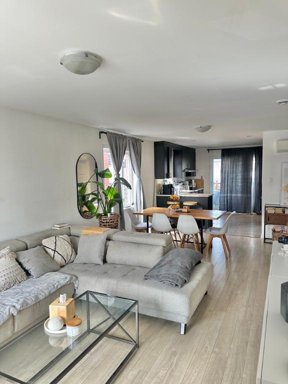 4 1/2 Condo à pointe aux trembles