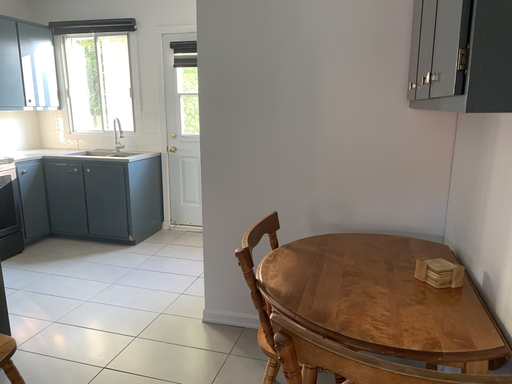 Loft 3 ½ Tout Inclus/Meublé à Louer