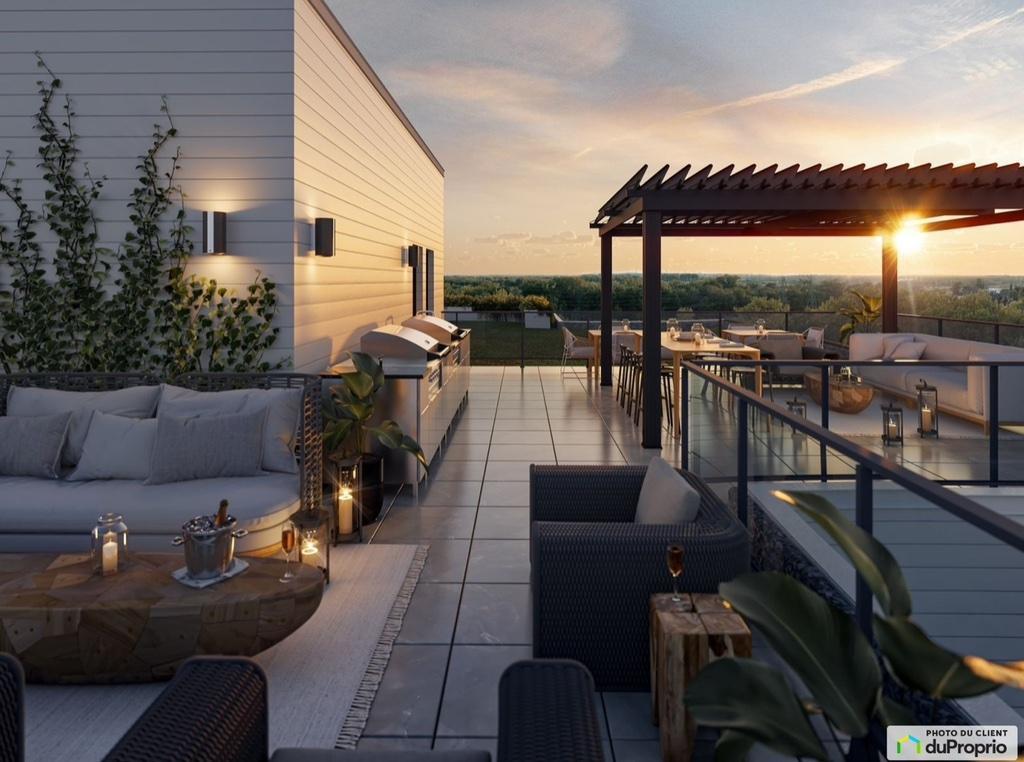 CONDO/APARTEMENT 4 1/2