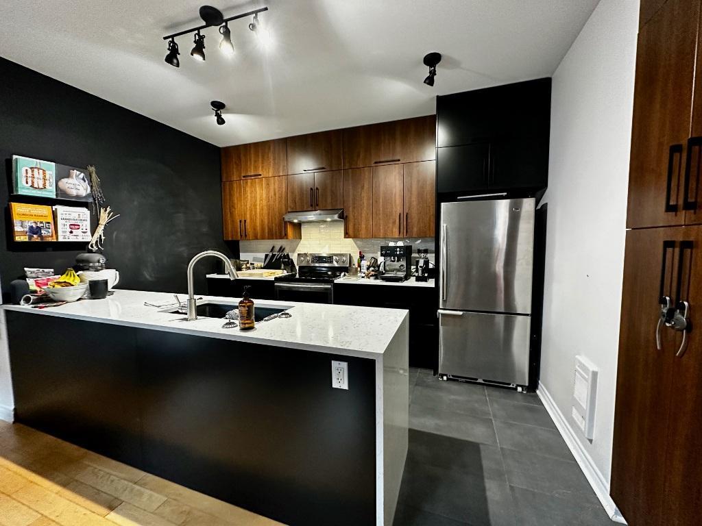 Grand 5 1/2 rénové dans Hochelaga