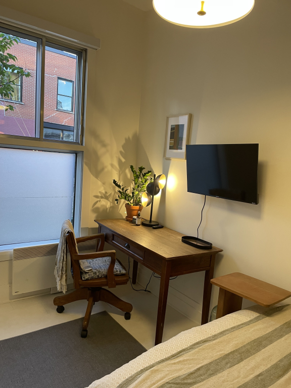 Chambre Meublée, SdB, Tout Inclus