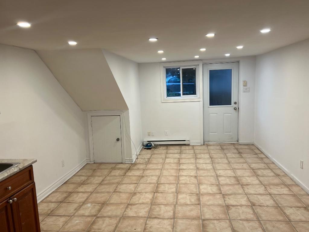Location 4 1/2 saint -Michel