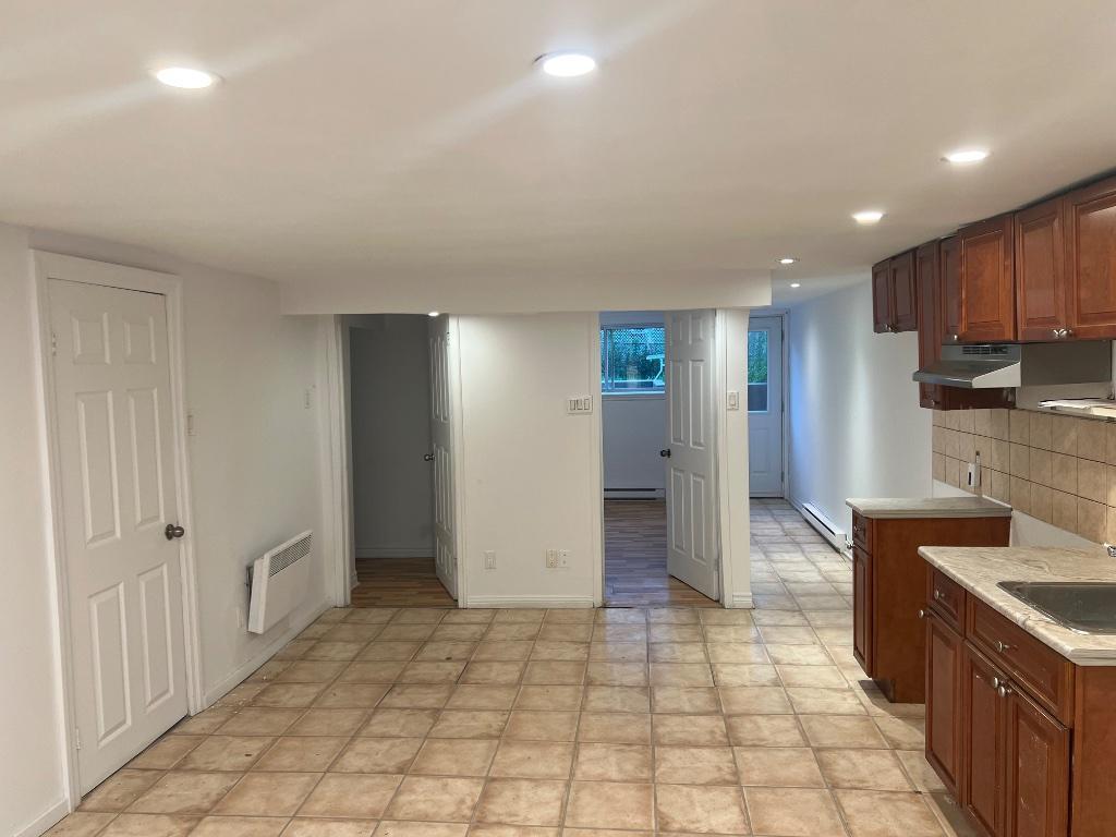 Location 4 1/2 saint -Michel