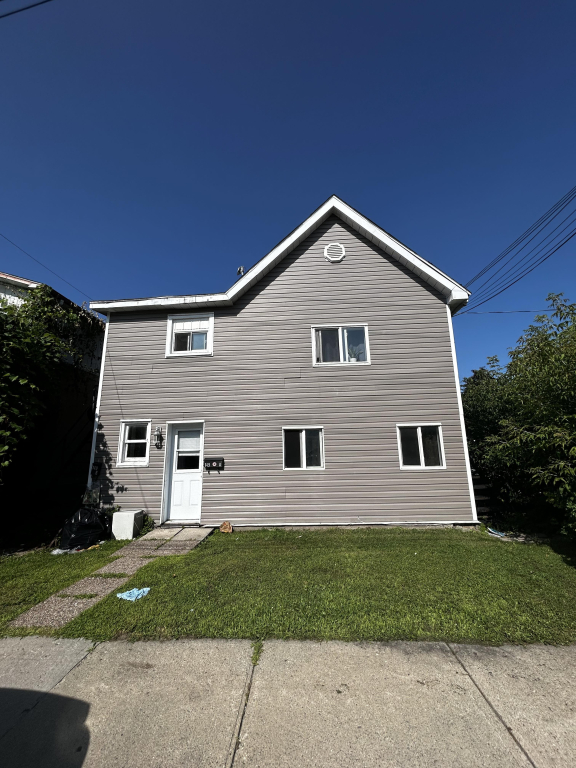 Beau Logement 1Ch. - Hull