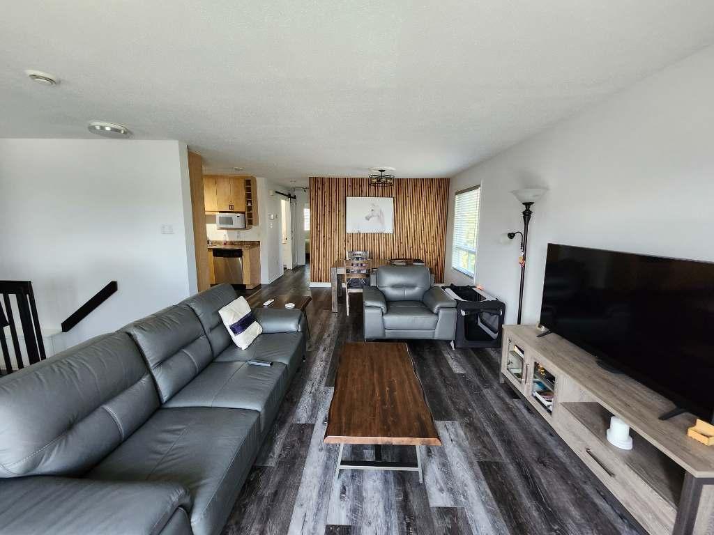 Super condo meublé et tout équipé.