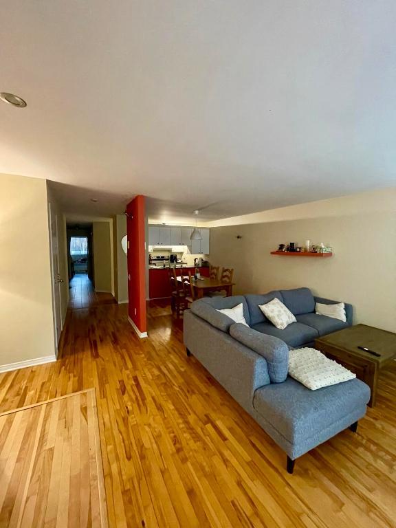 Location condo 4 1/2 Plateau Mont royal