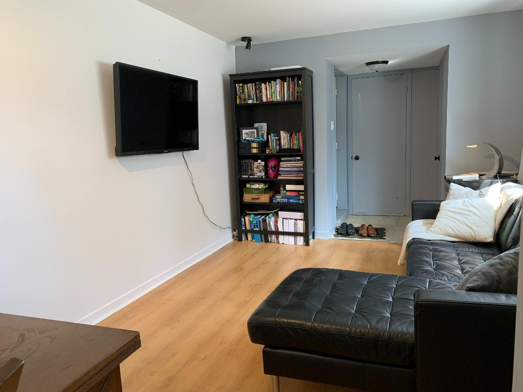 Bel appartement 3 1/2 idéalement situé au coeur de Longueuil disponible dès maintenant!