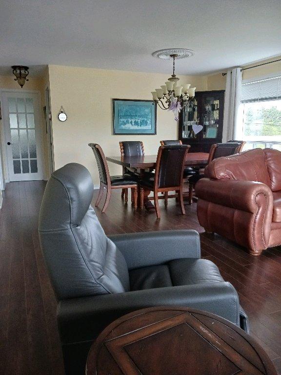 1er Août Logement Grand 4.5 Lévis (St Rédempteur) au 1er avec entrée indépendante dans un quadruplex